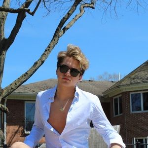 Meet your Posher, Eric